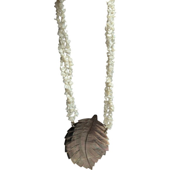 Mother of Pearl Abalone Shell Leaf Pendant Chunky Necklace Vtg Coastal Jewelry - Picture 3 of 11